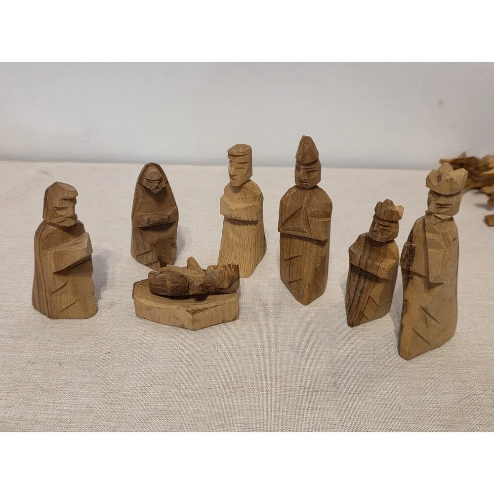 Vintage Hand Carved Wood Nativity Set 20 Pieces Christmas Decor